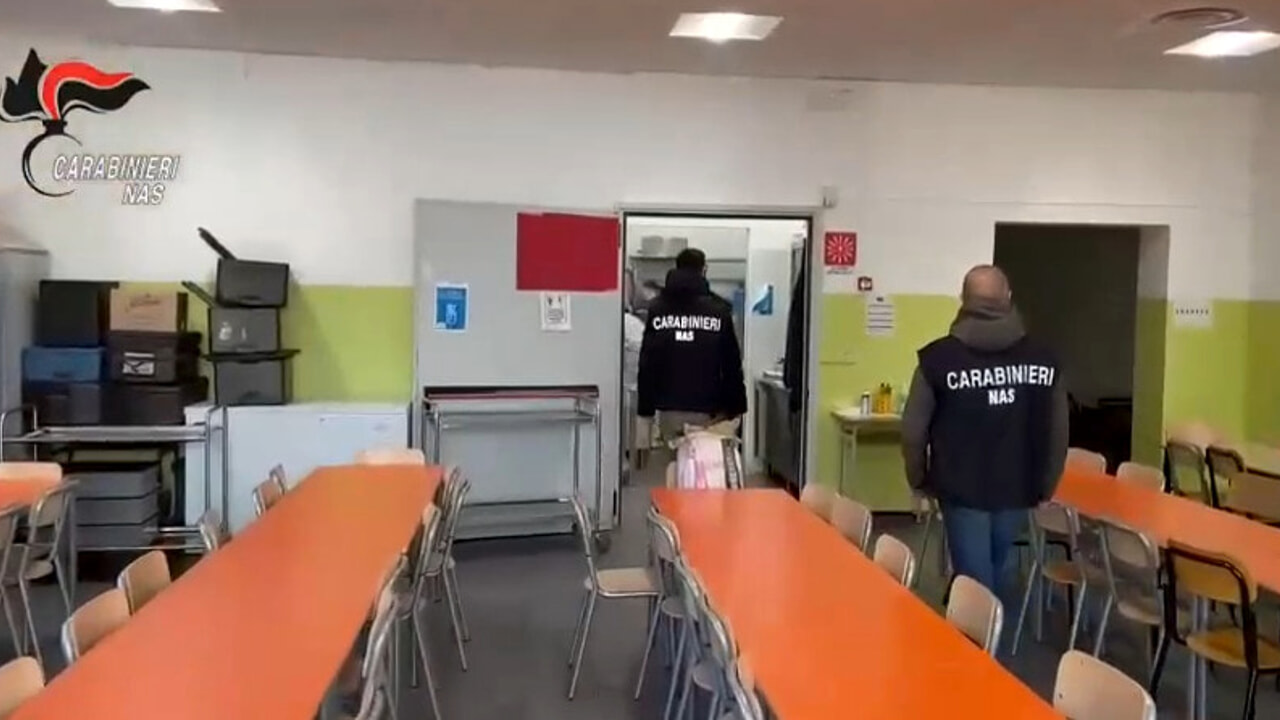 Controlli Nas Carabinieri Su Tutto Il Territorio Nazionale Presso Mense